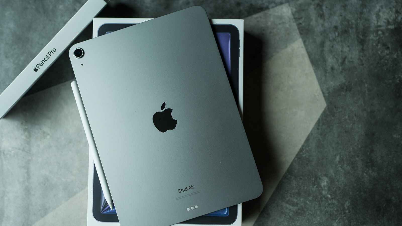What's The Expected Lifespan Of An iPad? (And How To Extend It)