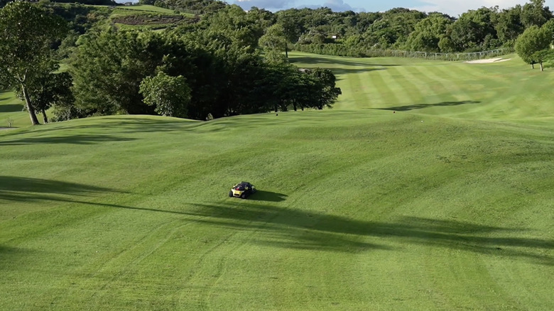 Yarbo mowing a golf course