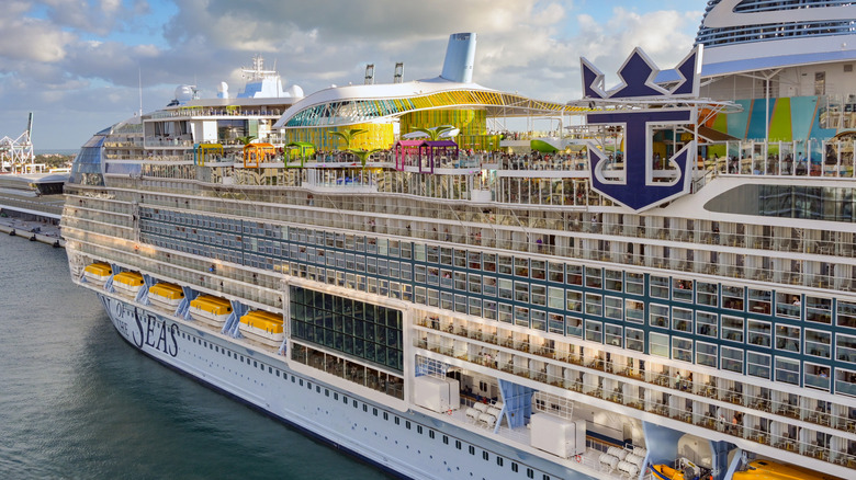 Side view of Royal Caribbean ship