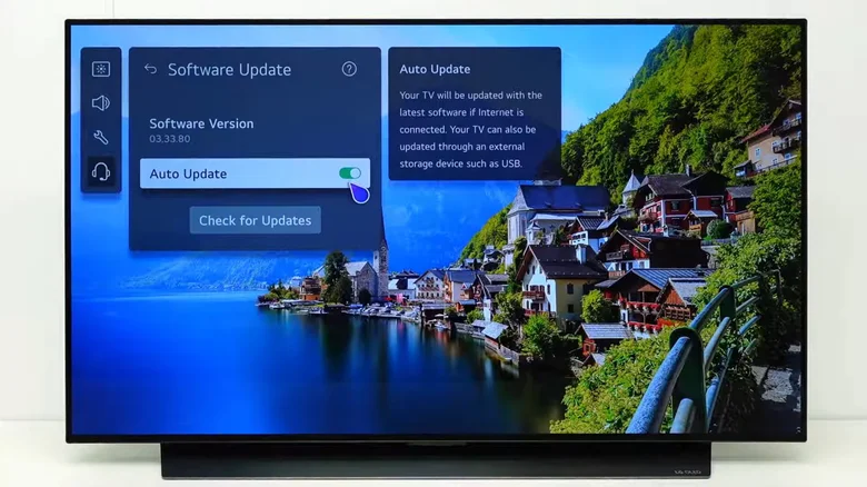 Updating the software on an LG smart TV using auto update from the built-in settings