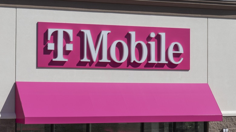 T-Mobile storefront