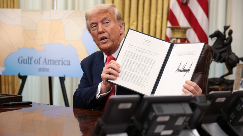 President Trump announces tariff