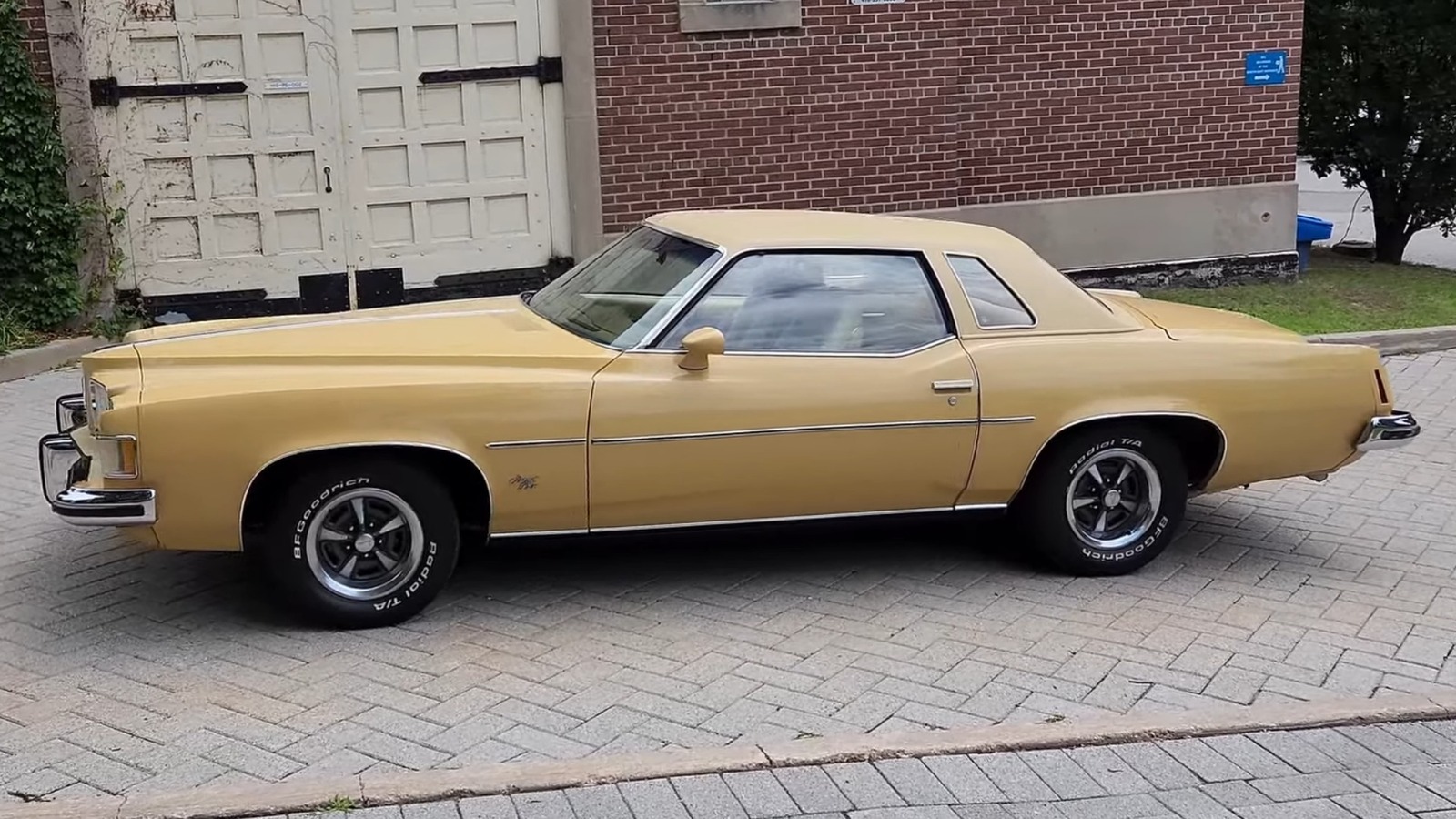 How Much HP Does A 1973 Pontiac Grand Prix Have & Is It Considered A Muscle Car? – SlashGear