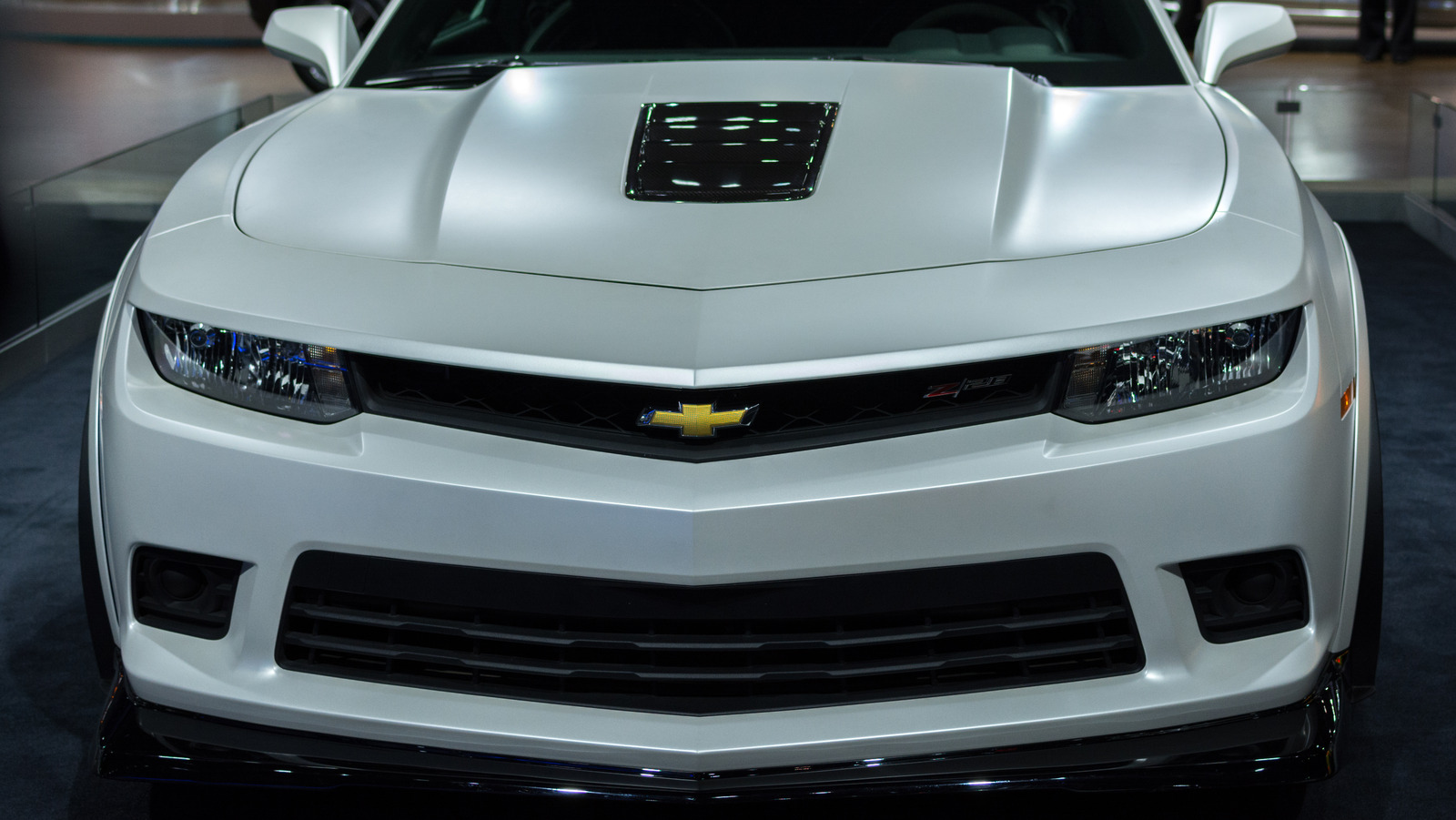 How Much HP Does The Chevrolet Camaro Z/28 Have & What