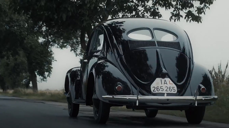 Rear shot of a 1939 Volkswagen Beetle