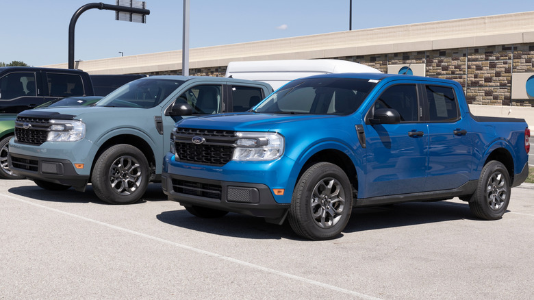 Ford Maverick compact truck display at a dealership
