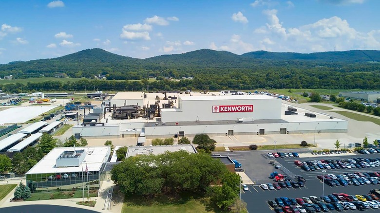 Image showing an aerial view of the Kenworth Chillicothe plant in Ohio