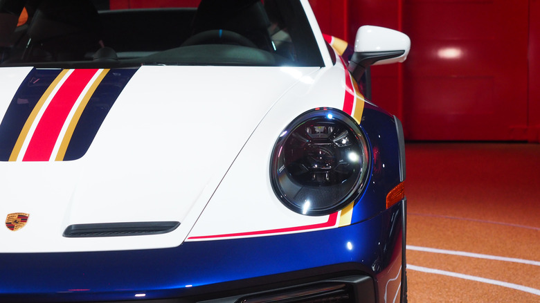2023 Porsche 911 Dakar