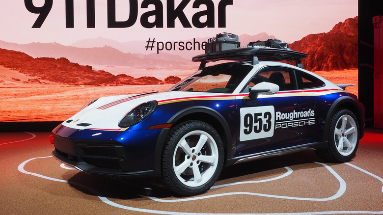 2023 Porsche 911 Dakar