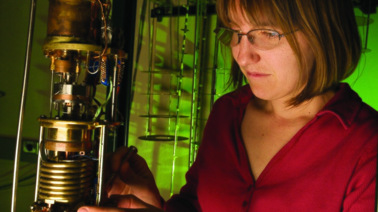 A technical staff member conducts experiments at the Magnetic Laboratory at Los Alamos.