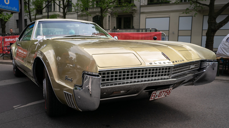 Front 3/4 view of first generation Oldsmobile Toronado