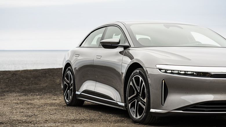 Close-up of front-right three-quarter panel of 2026 Lucid Air