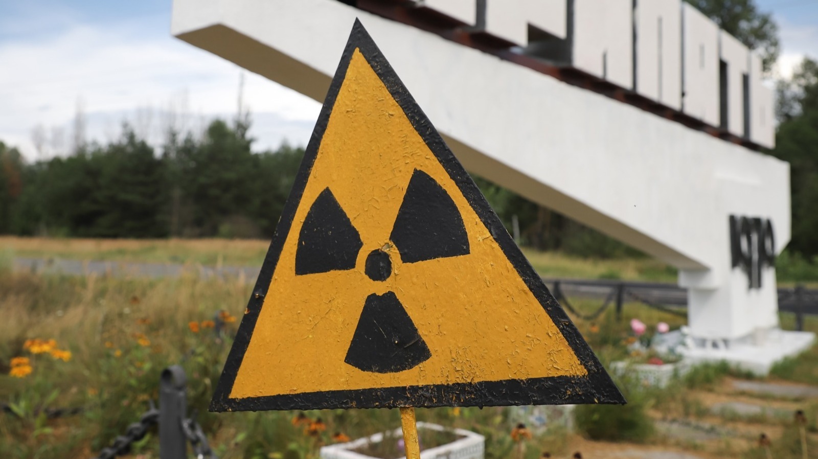 Como a atividade militar russa na zona de exclusão de Chernobyl pode ter efeitos de longo alcance