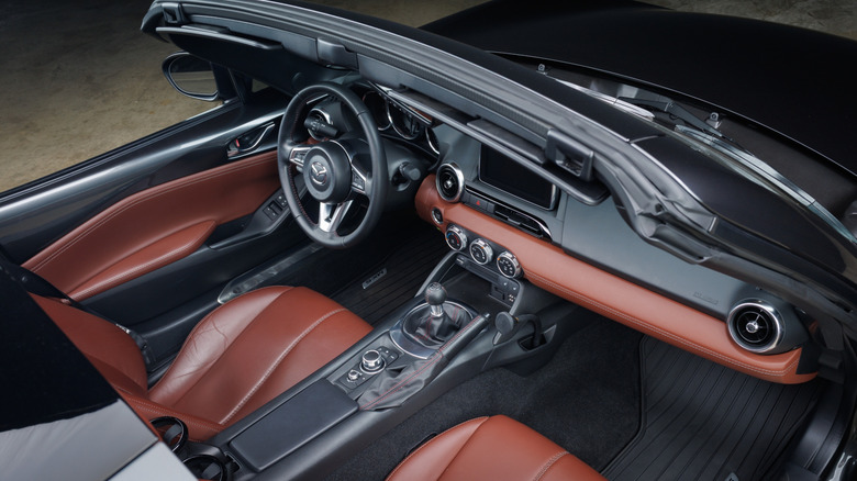 2025 miata interior with leather