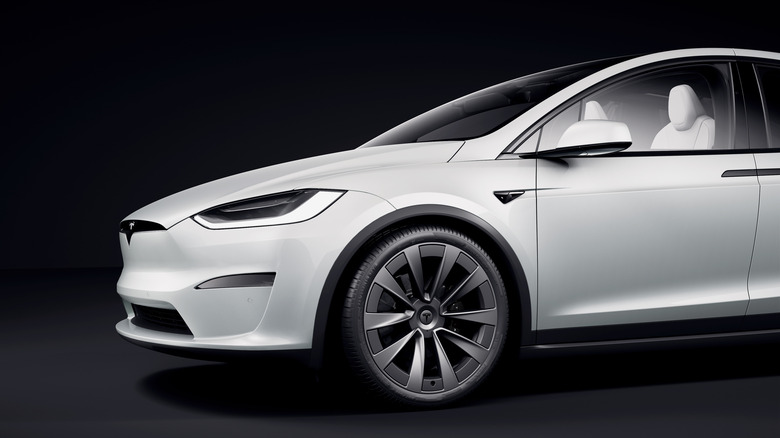 Side view of the front of a Tesla Model X 