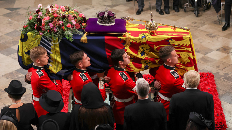 Queen Elizabeth II coffin