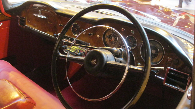 A close-up shot of the interior of a Humber Super Snipe Mk.V estate car.