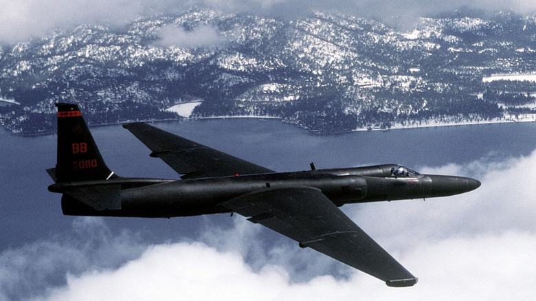 Black spy plane