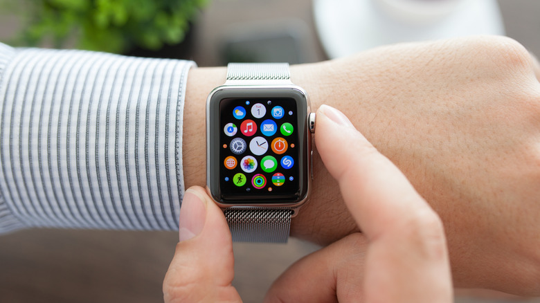 Controlling Apple Watch