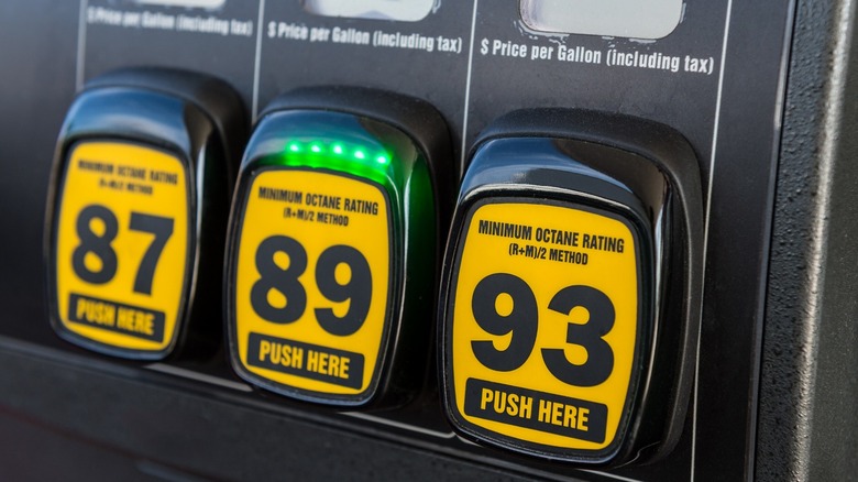 gasoline ratings close up