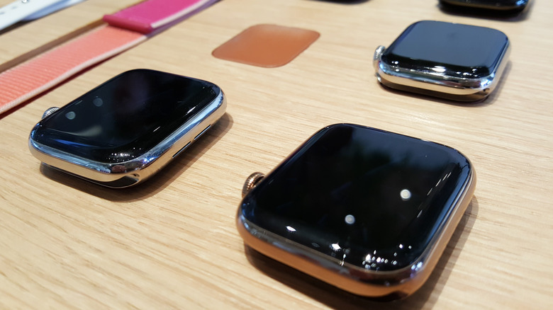 Apple Watch chassis on a table