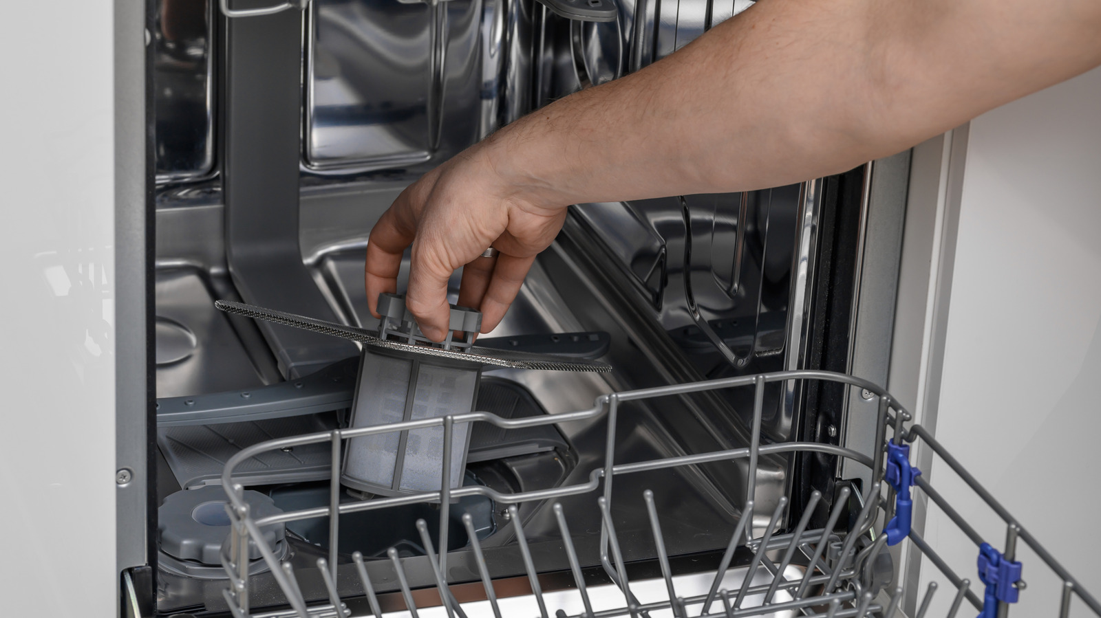 How To Clean Your Dishwasher Filter – And How Often You Should