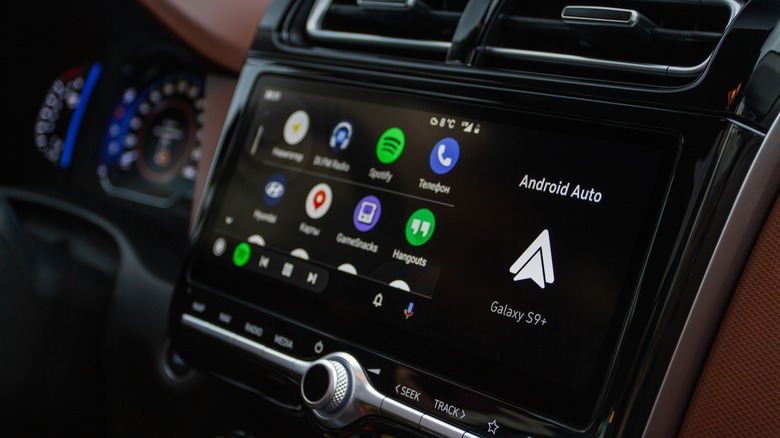 Android Auto interface on vehicle dashboard