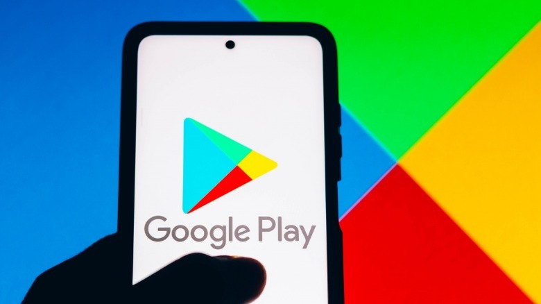 google play logo on android phone