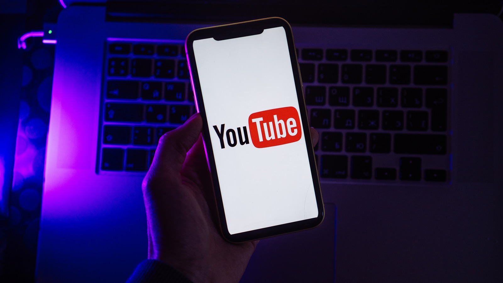 نحوه بارگیری ویدیوهای یوتیوب در آیفون: راهنمای گام به گام