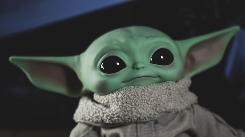 Baby Yoda z Mandalorian