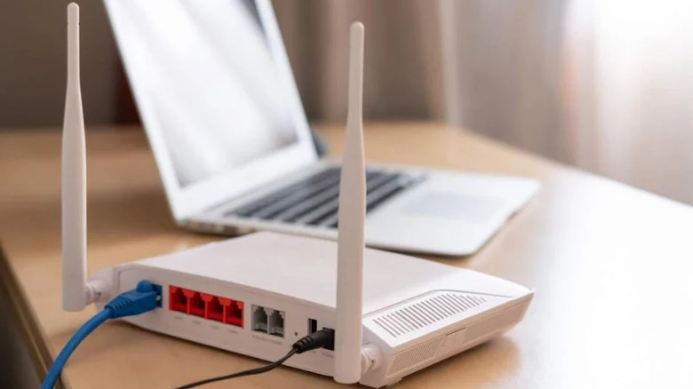 Laptop with router