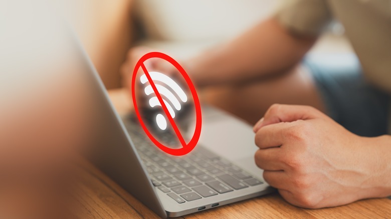 no internet logo on laptop