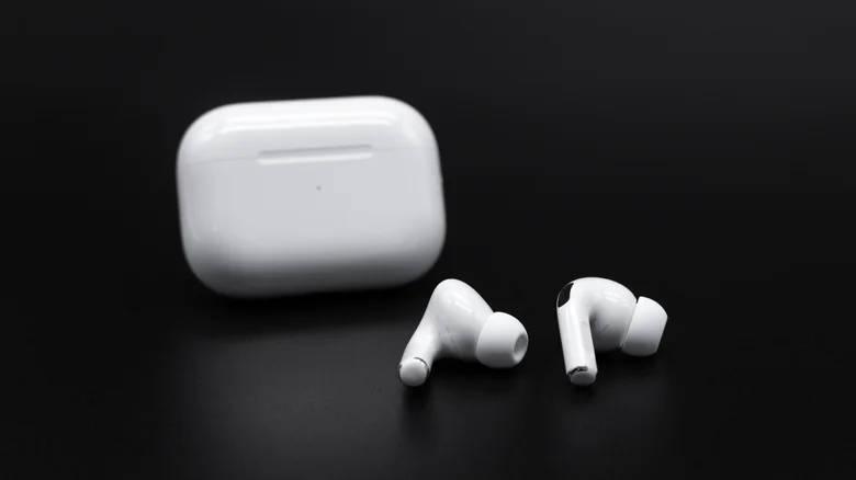How To Make Your AirPods' Battery Life Last Longer