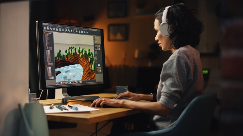 woman working on 3D software