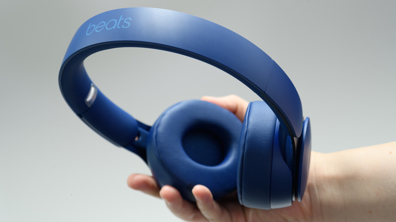 Beats headphones discoverable best sale