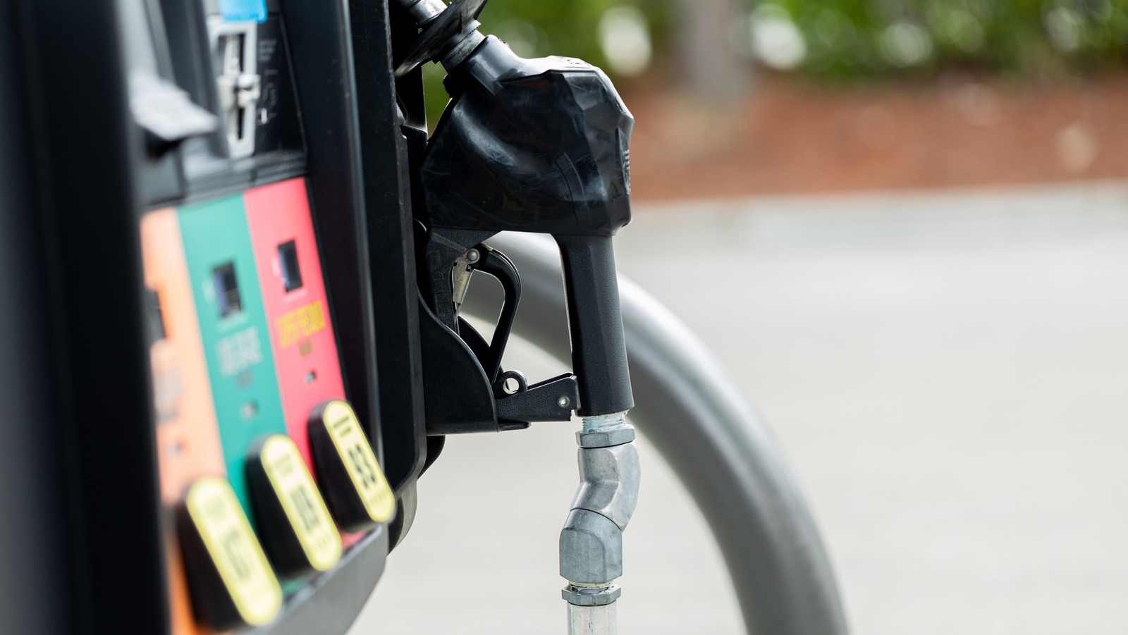 How To Pick The Best Fuel To Use In Your Motorcycle