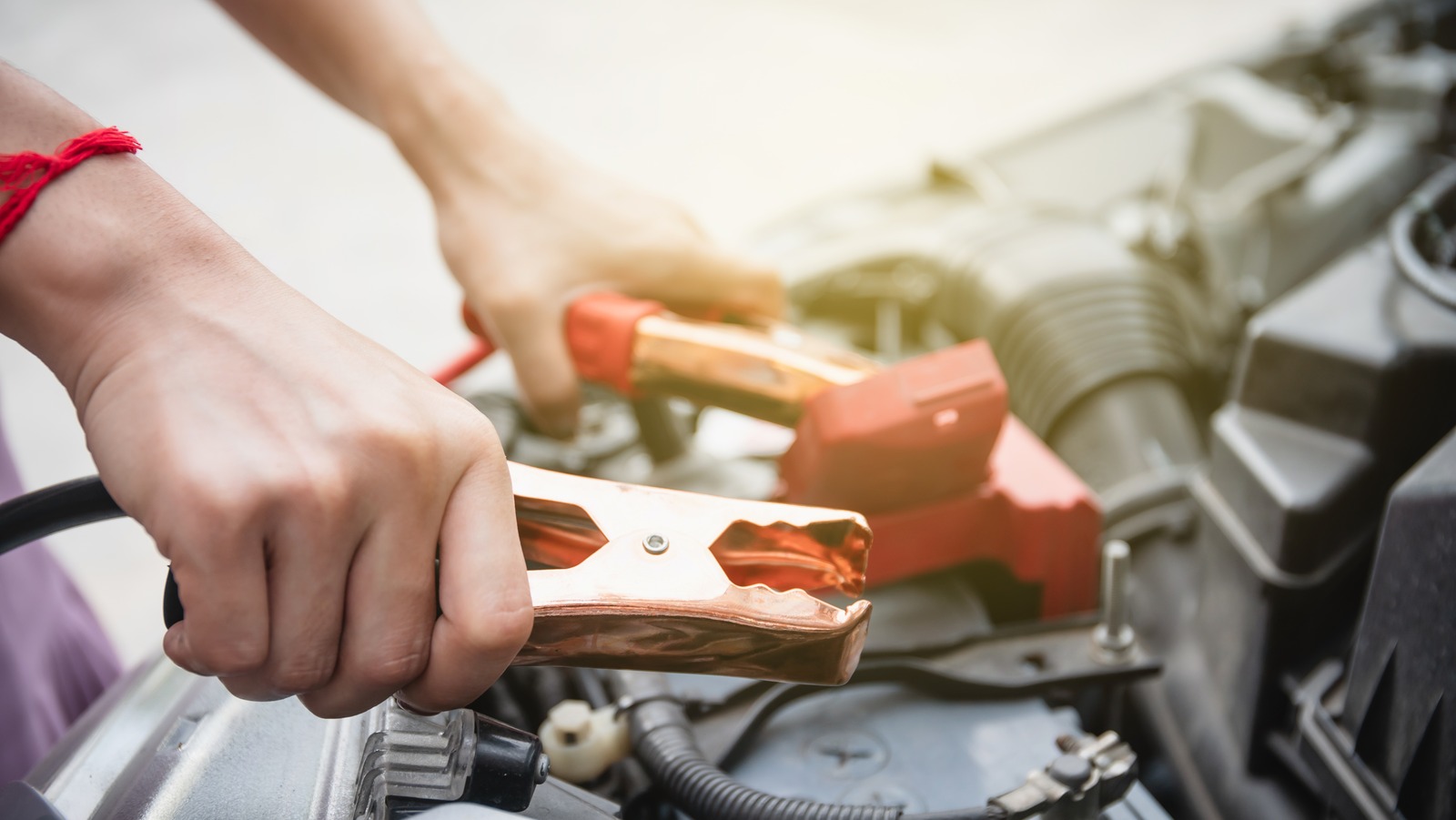 How To Properly Jump A Car Battery