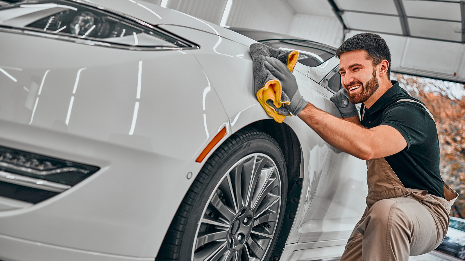 how-to-protect-your-car-from-scratches-using-a-ceramic-coating