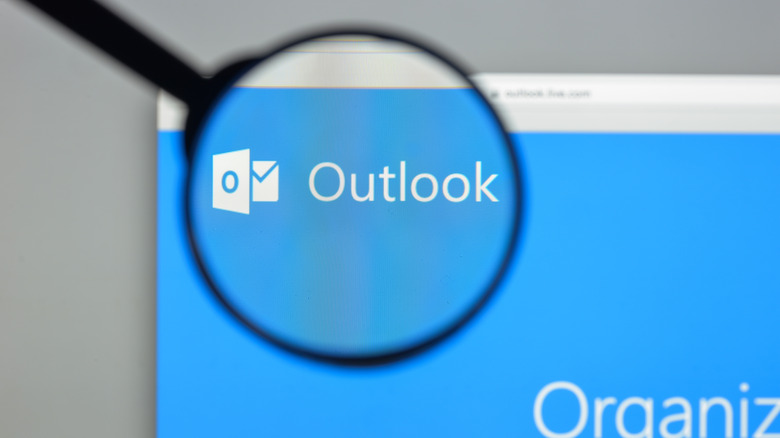 outlook app with magnifying glass
