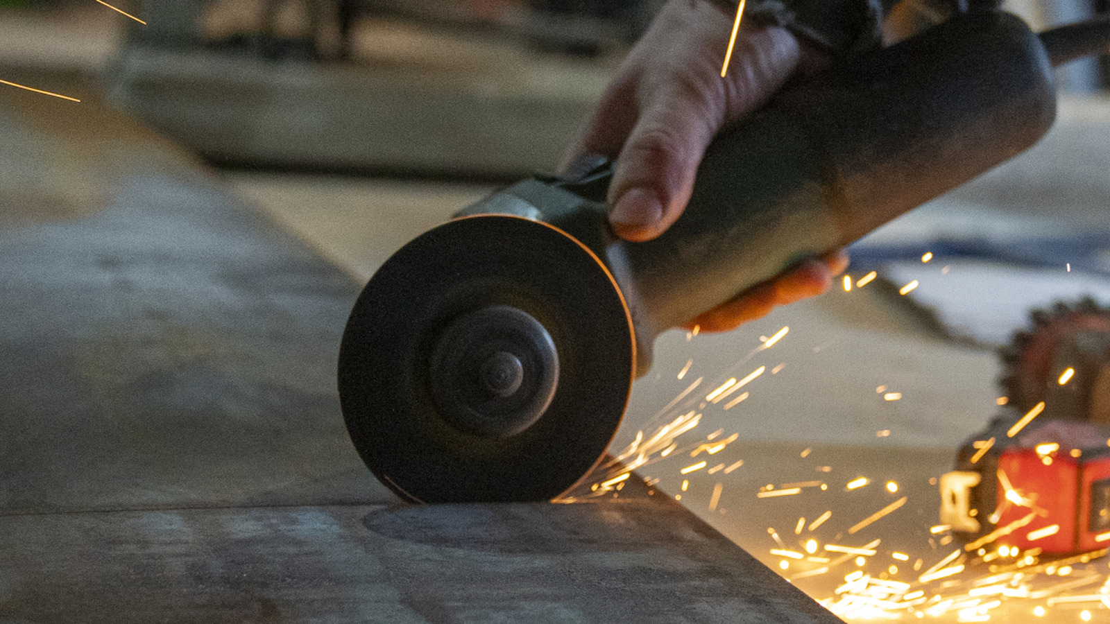 How To Reduce Sparking When Cutting With An Angle Grinder