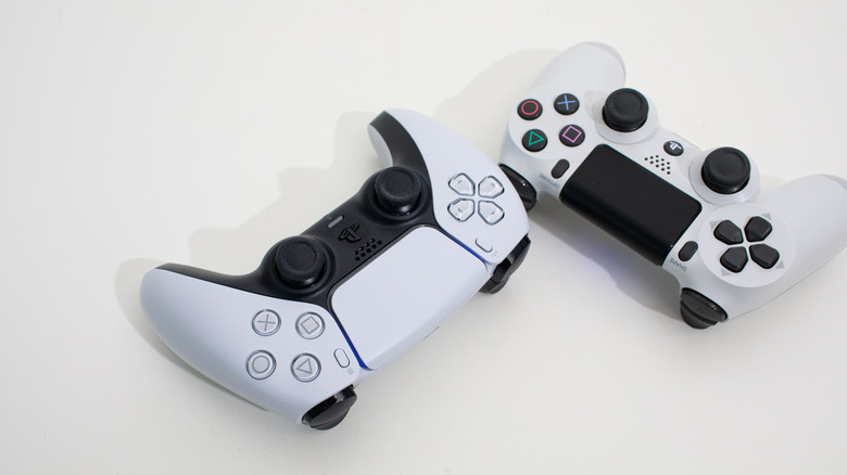 DualSense and DualShock 4 controller