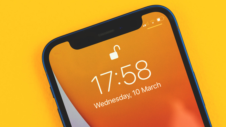 iPhone unlock screen