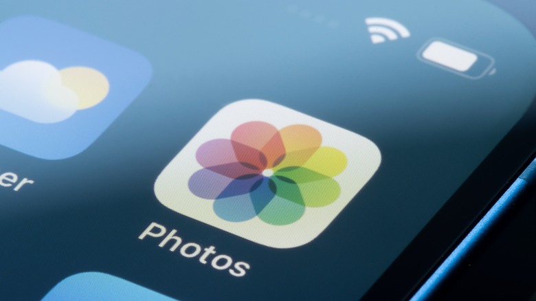 Photos app icon on iPhone