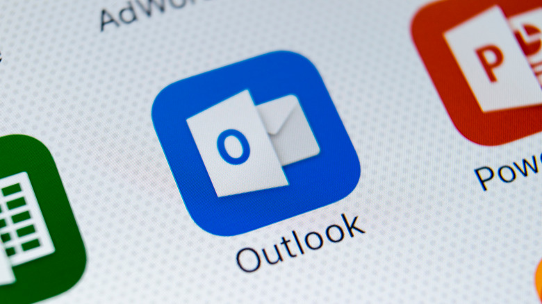 microsoft outlook app on tablet