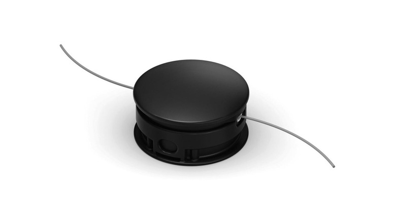 The Supercut 20-2 trimmer head (auto-fed) against a white background
