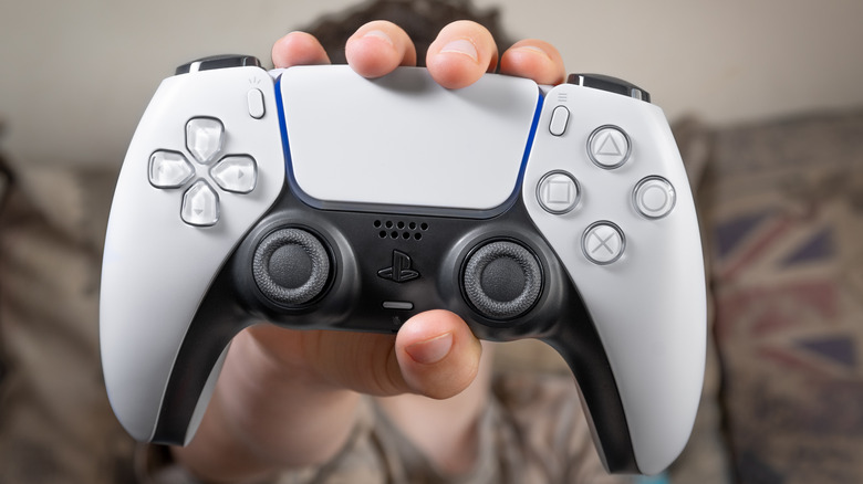PS5 controller