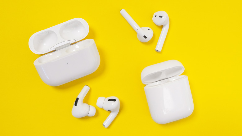 AirPods and AirPods Pro