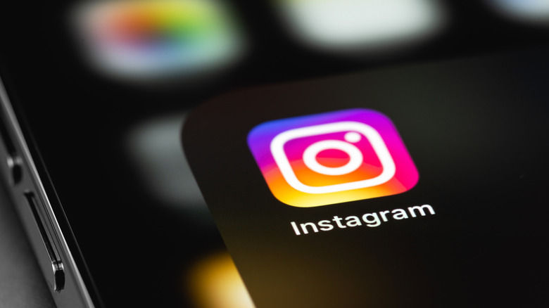 instagram logo