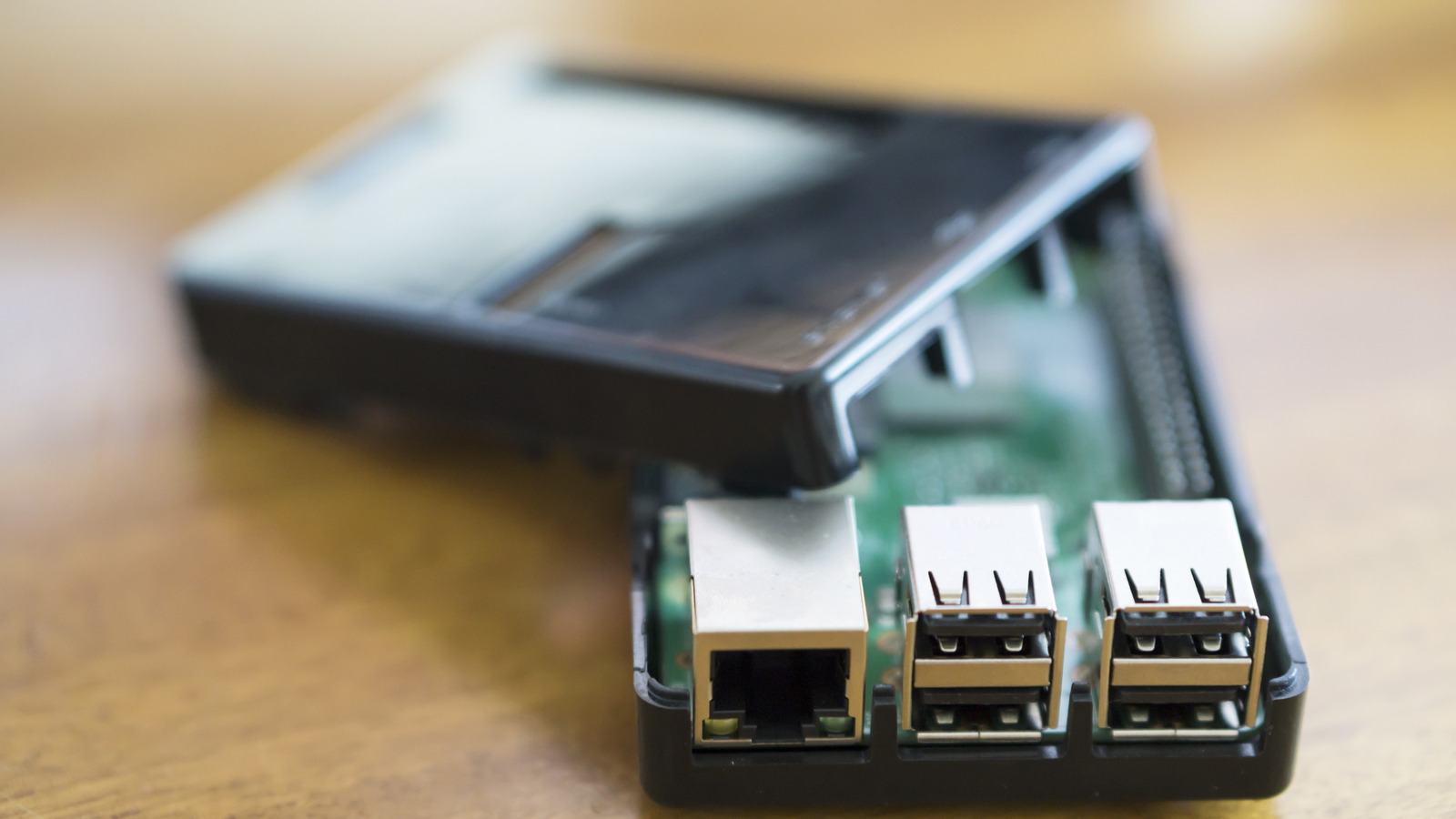 چگونه Raspberry Pi را به یک توسعه دهنده Wi-Fi تبدیل کنیم