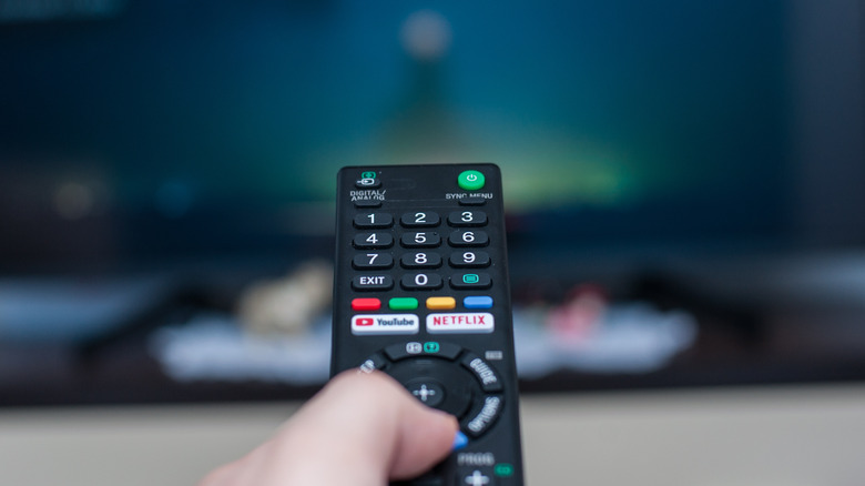 Pointing TV remote netflix